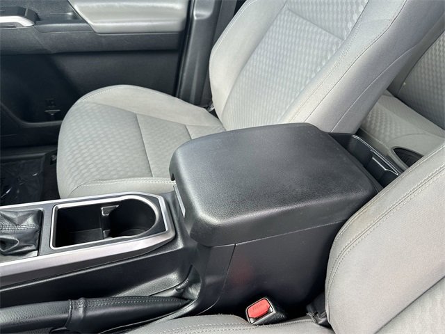 Used 2022 Toyota Tacoma SR5 image 24