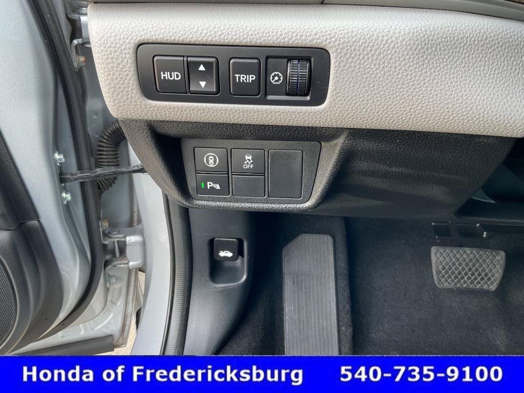 Used 2018 Honda Accord Touring image 39