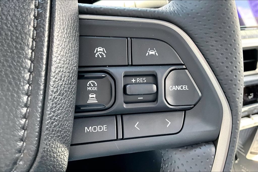 New 2026 Toyota 4Runner Platinum AWD/4WD image 14