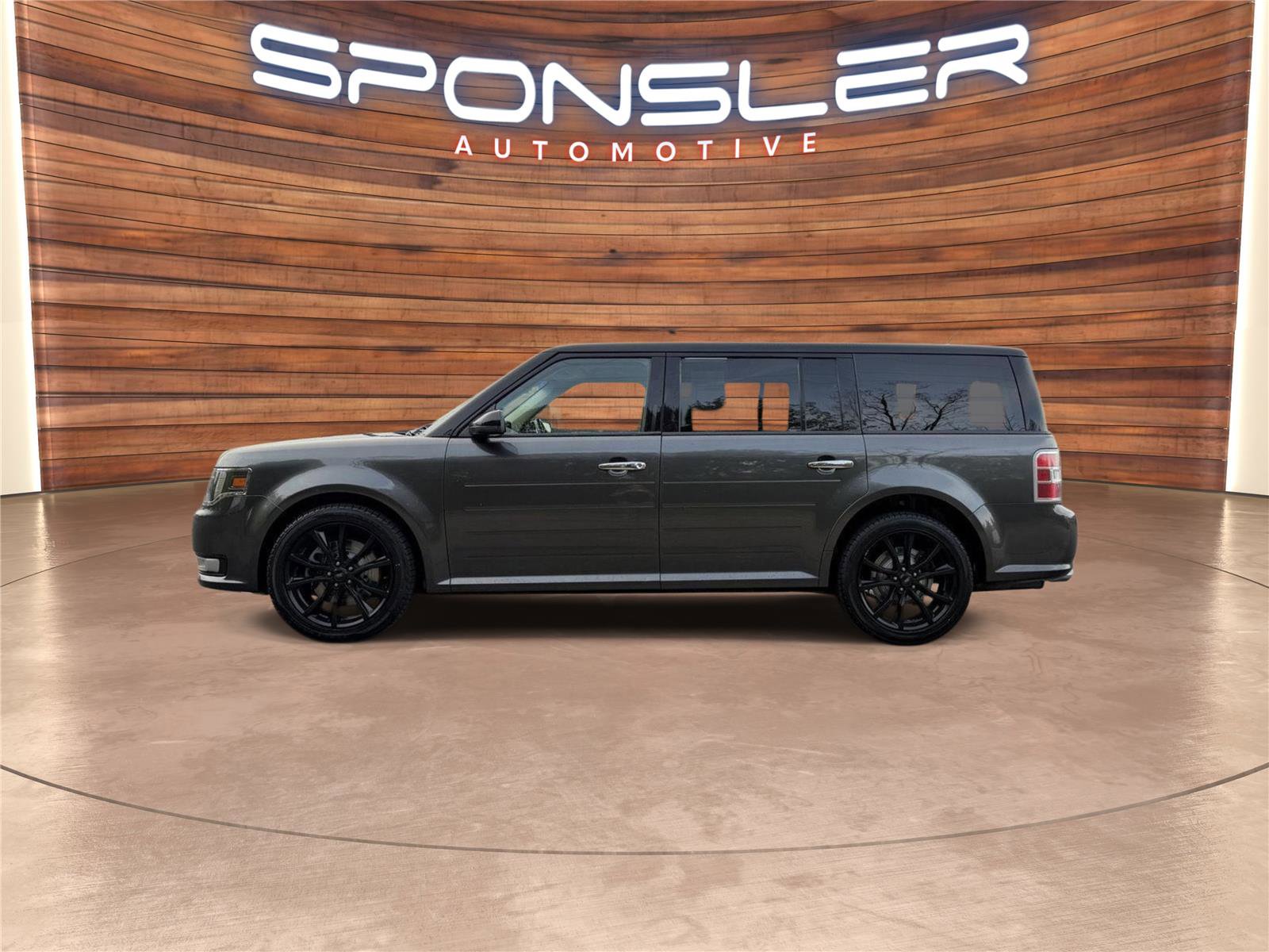 Used 2019 Ford Flex SEL w/ Equipment Group 202A image 2