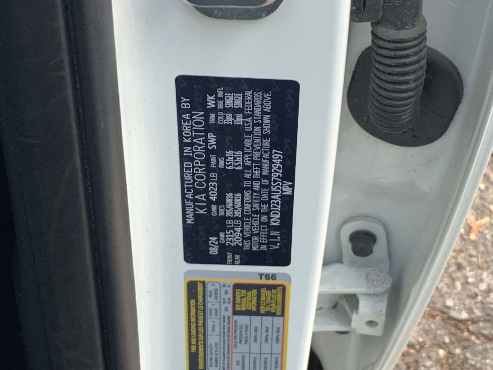 Used 2025 Kia Soul LX w/ LX Technology Package image 10