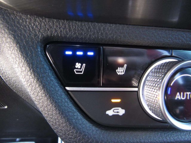 Certified 2025 Acura ADX A-Spec AWD/4WD image 24