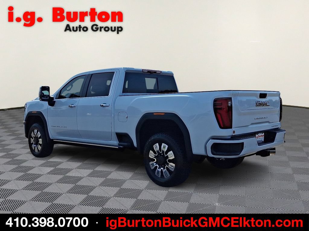 New 2026 GMC Sierra 2500 Denali w/ Denali Reserve Package AWD/4WD image 3