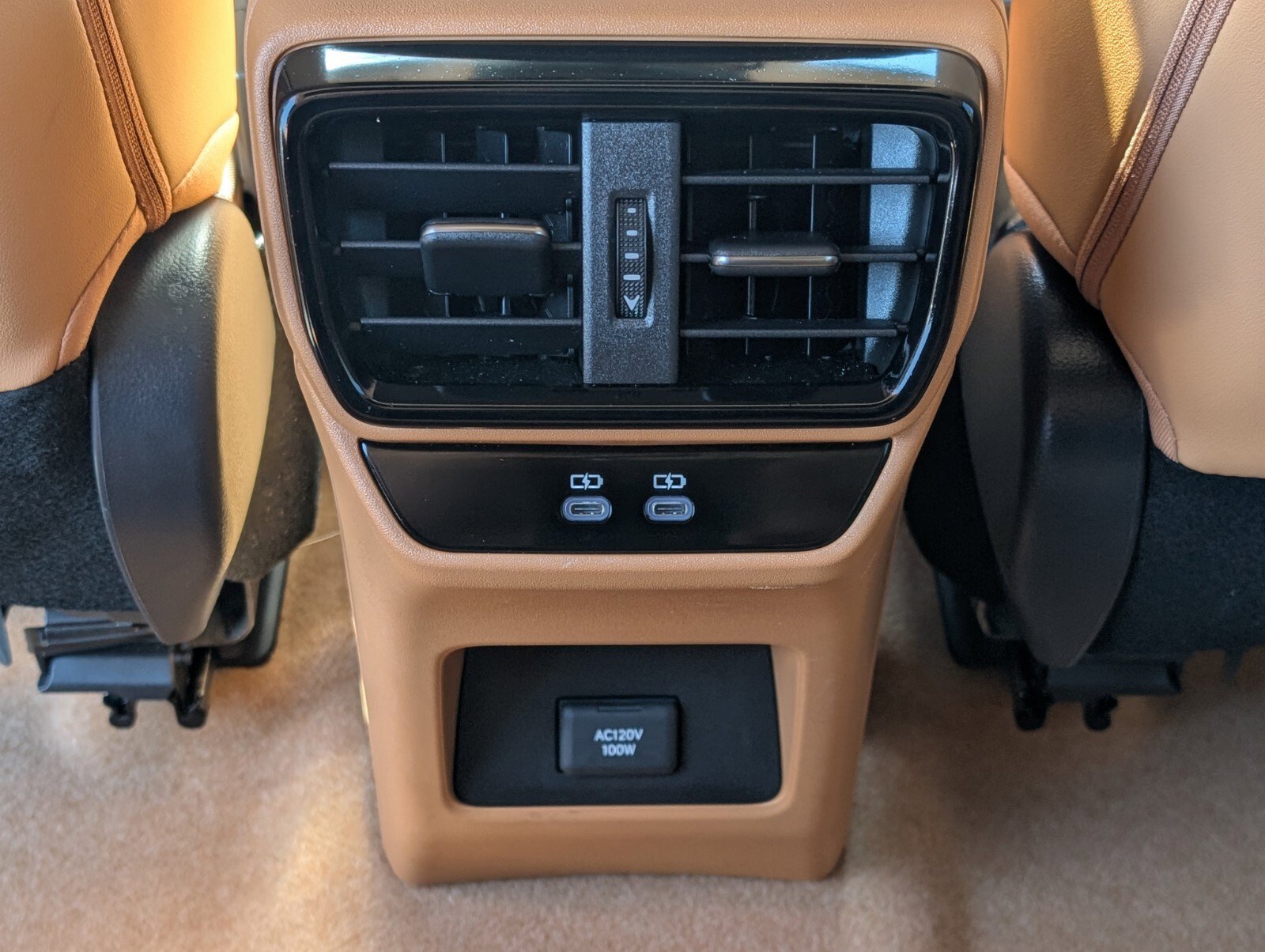 Used 2024 Lexus RZ 300e Premium image 15