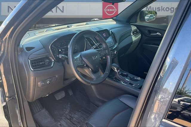 Used 2022 Chevrolet Equinox RS w/ RS Leather Package AWD/4WD image 17