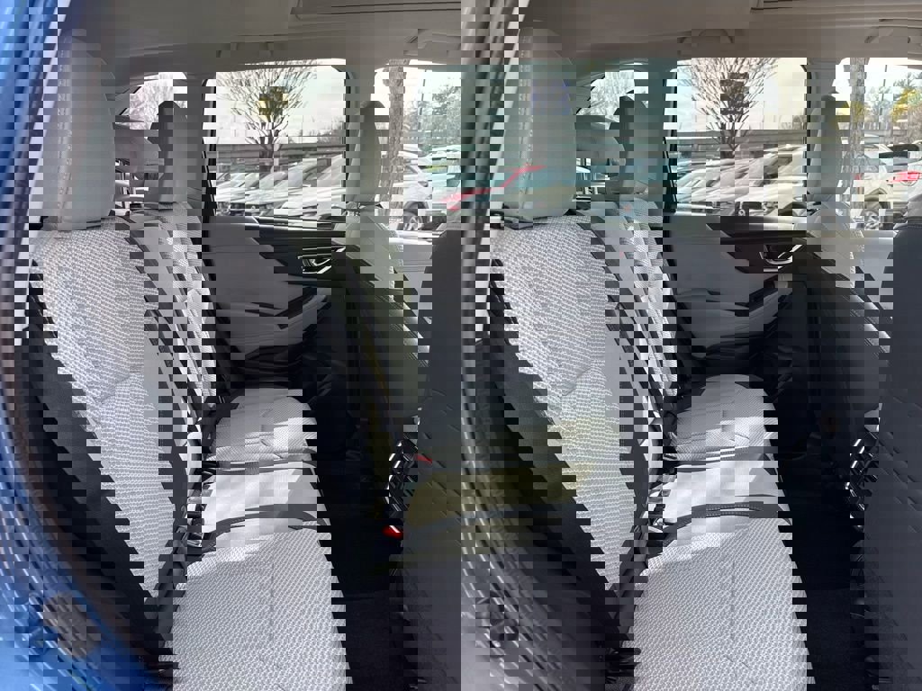 Used 2023 Subaru Forester Premium image 27