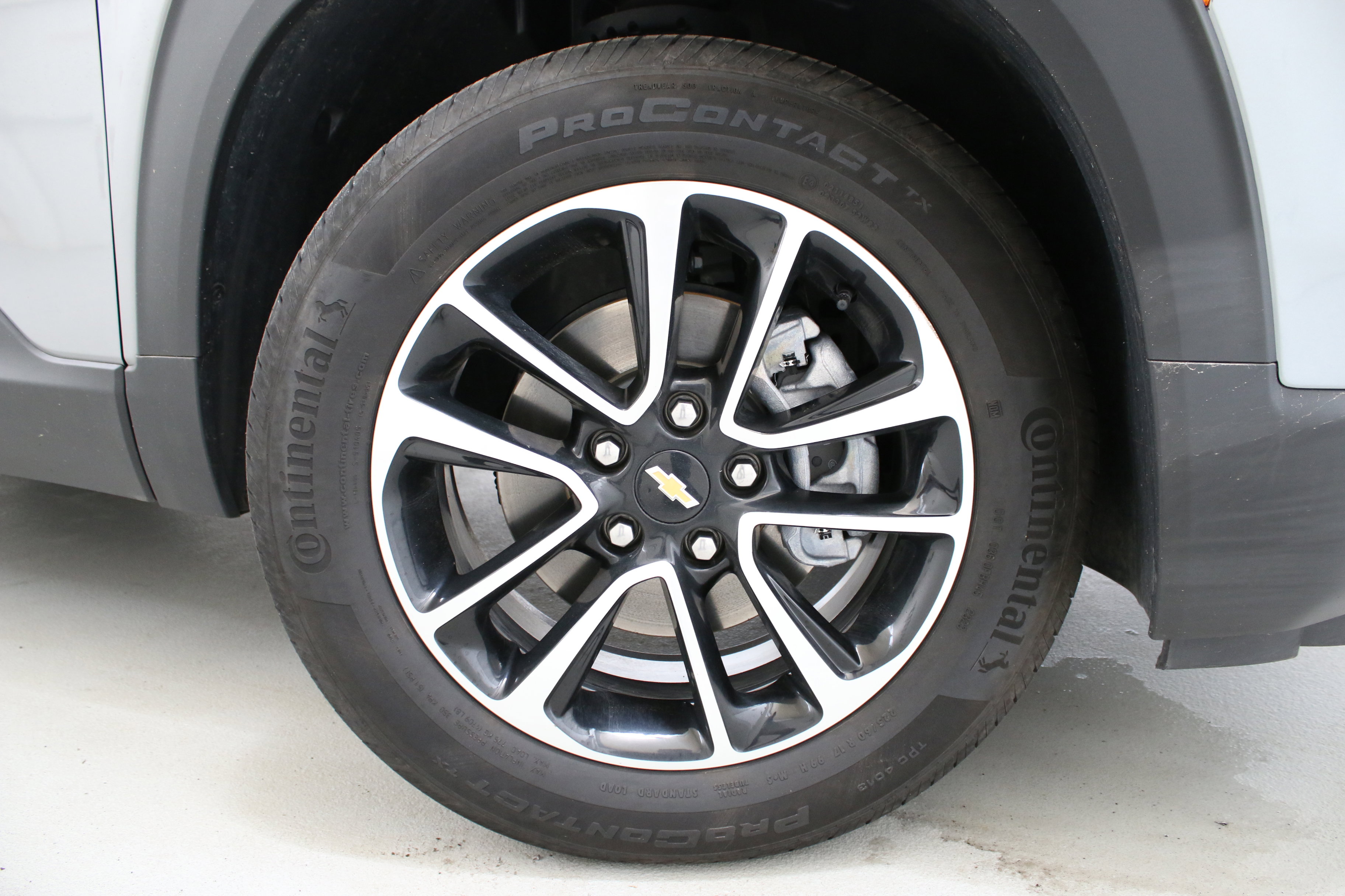 Used 2024 Chevrolet TrailBlazer LT w/ Convenience Package AWD/4WD image 34