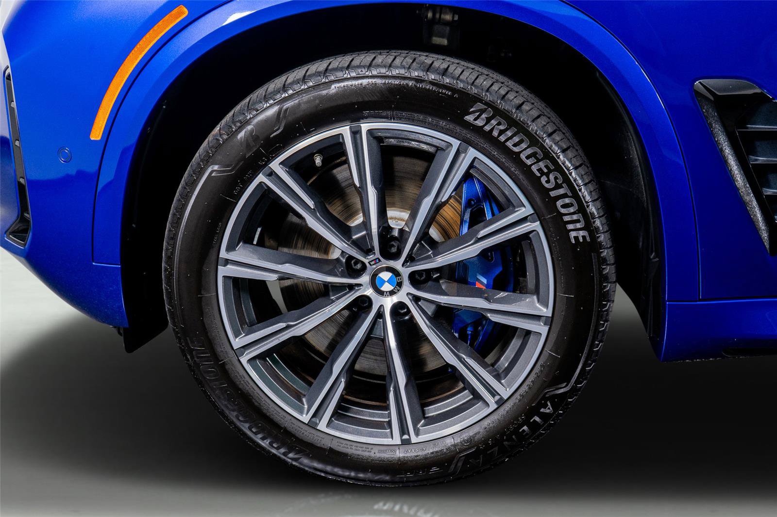 Used 2025 BMW X5 M60i AWD/4WD image 21