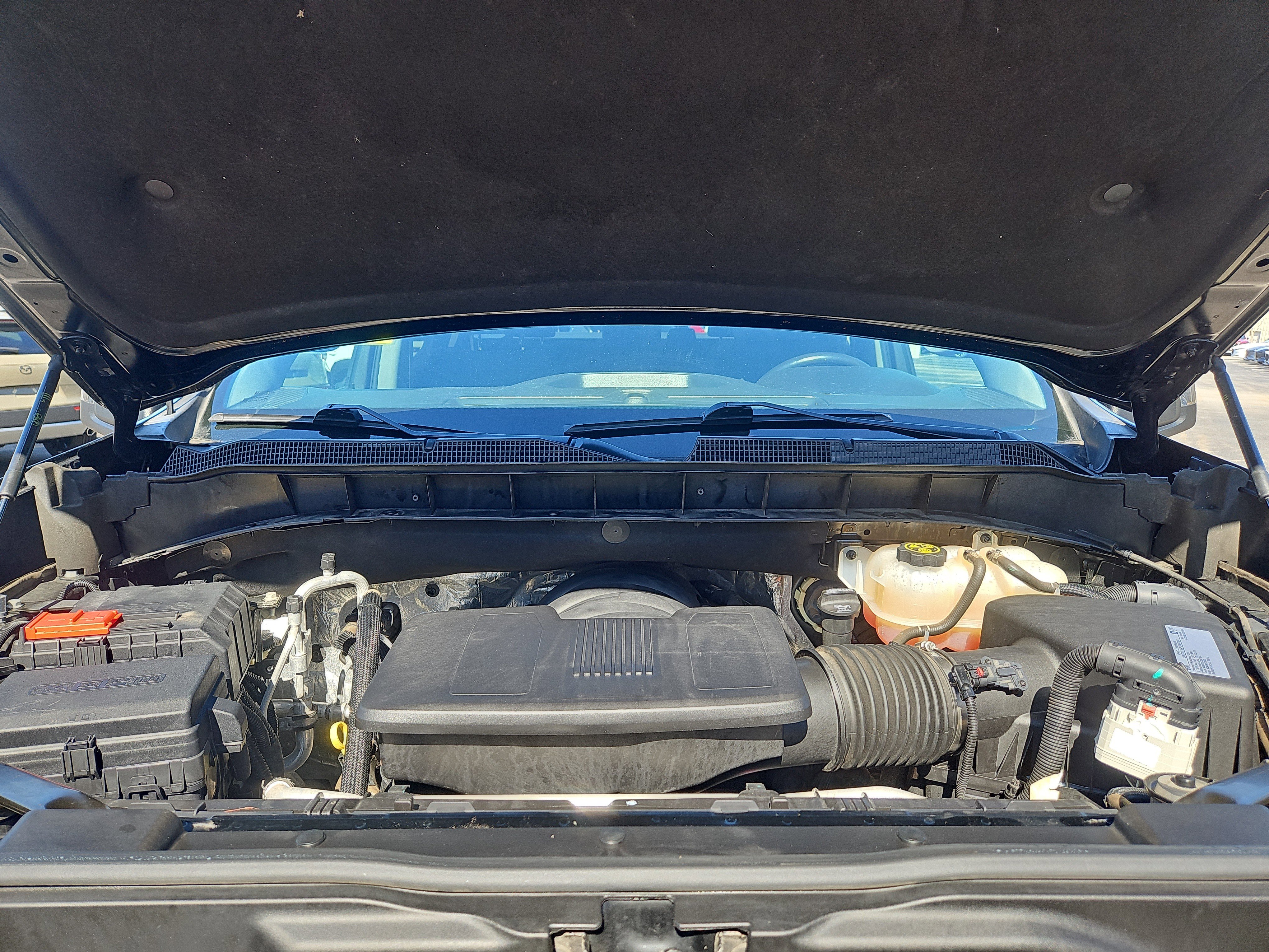 Used 2021 Chevrolet Silverado 1500 LT w/ Z71 Off-Road Package image 32