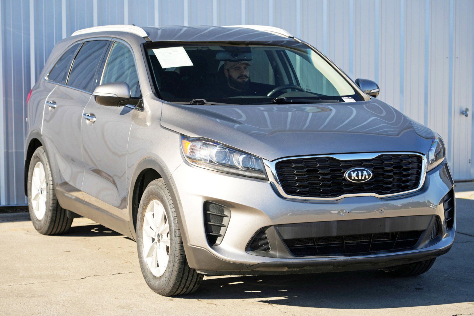 Used 2019 Kia Sorento LX w/ LX Convenience Package image 51