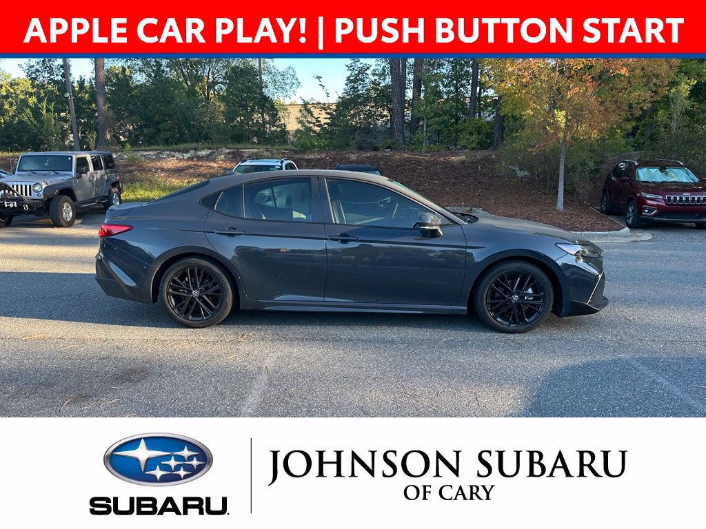 Used 2026 Toyota Camry SE FWD image 3