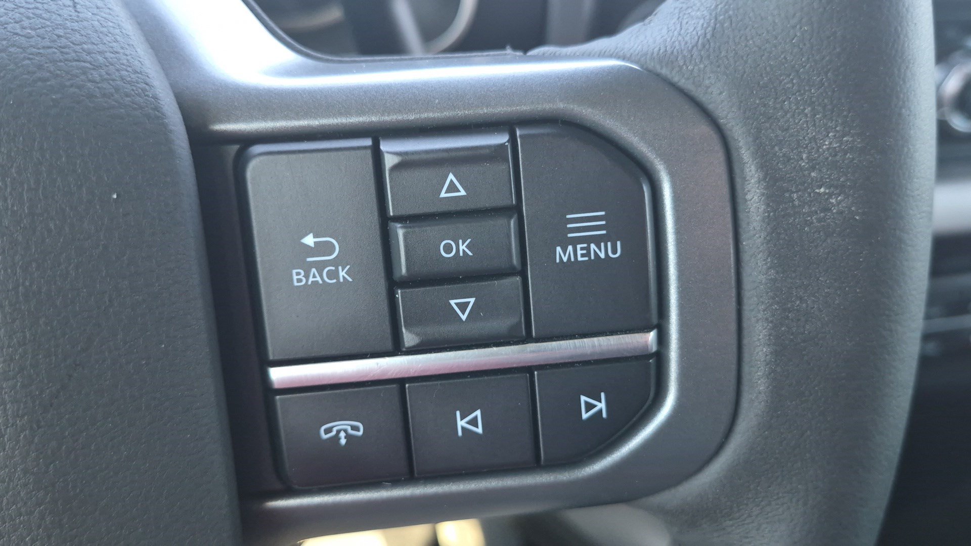 Used 2022 Ford F150 XLT w/ Equipment Group 301A Mid AWD/4WD image 17