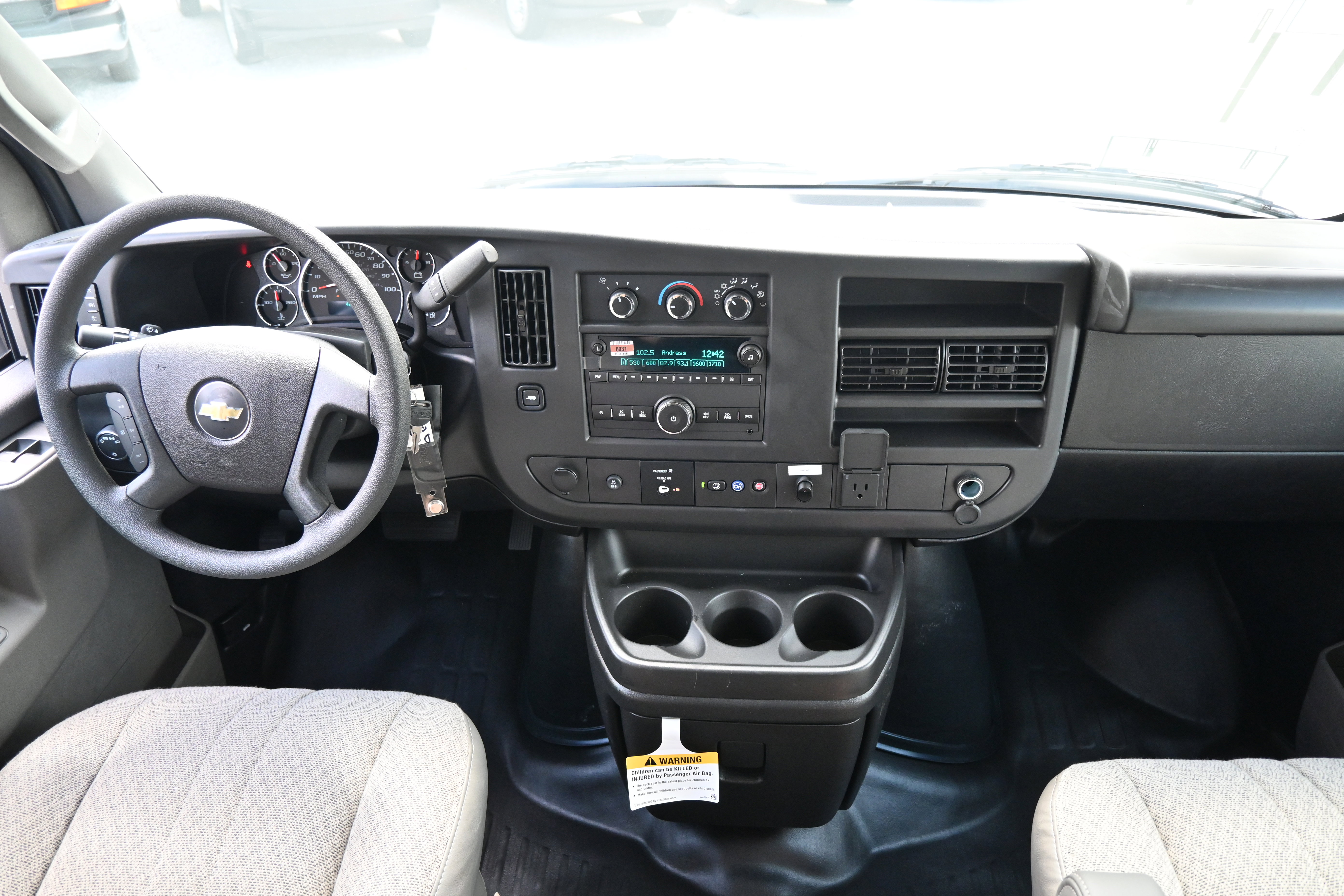 New 2025 Chevrolet Express 3500 w/ Power Convenience Package RWD image 3