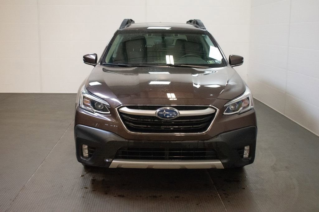Used 2020 Subaru Outback Limited w/ Popular Package #2 image 2