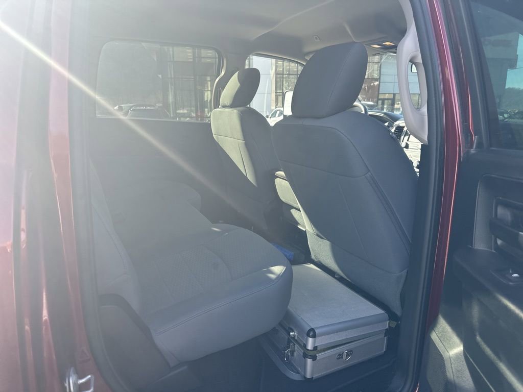 Used 2017 RAM 2500 Tradesman w/ Chrome Appearance Group image 7