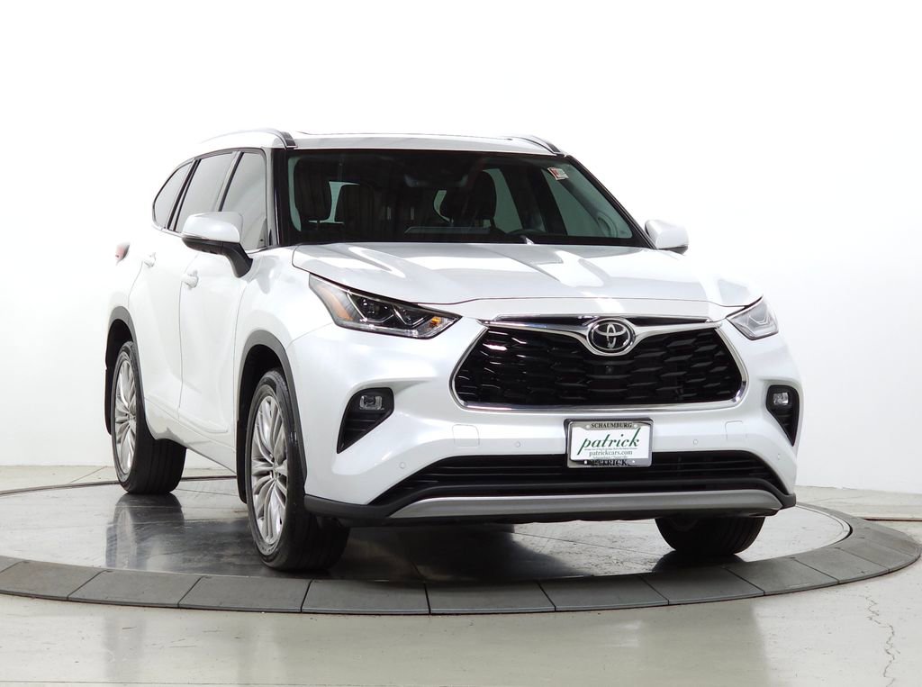 Used 2022 Toyota Highlander Platinum AWD/4WD video 1