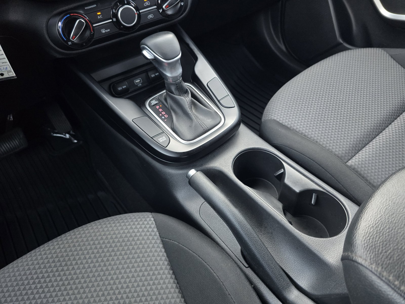 Used 2020 Kia Soul X-Line FWD image 16