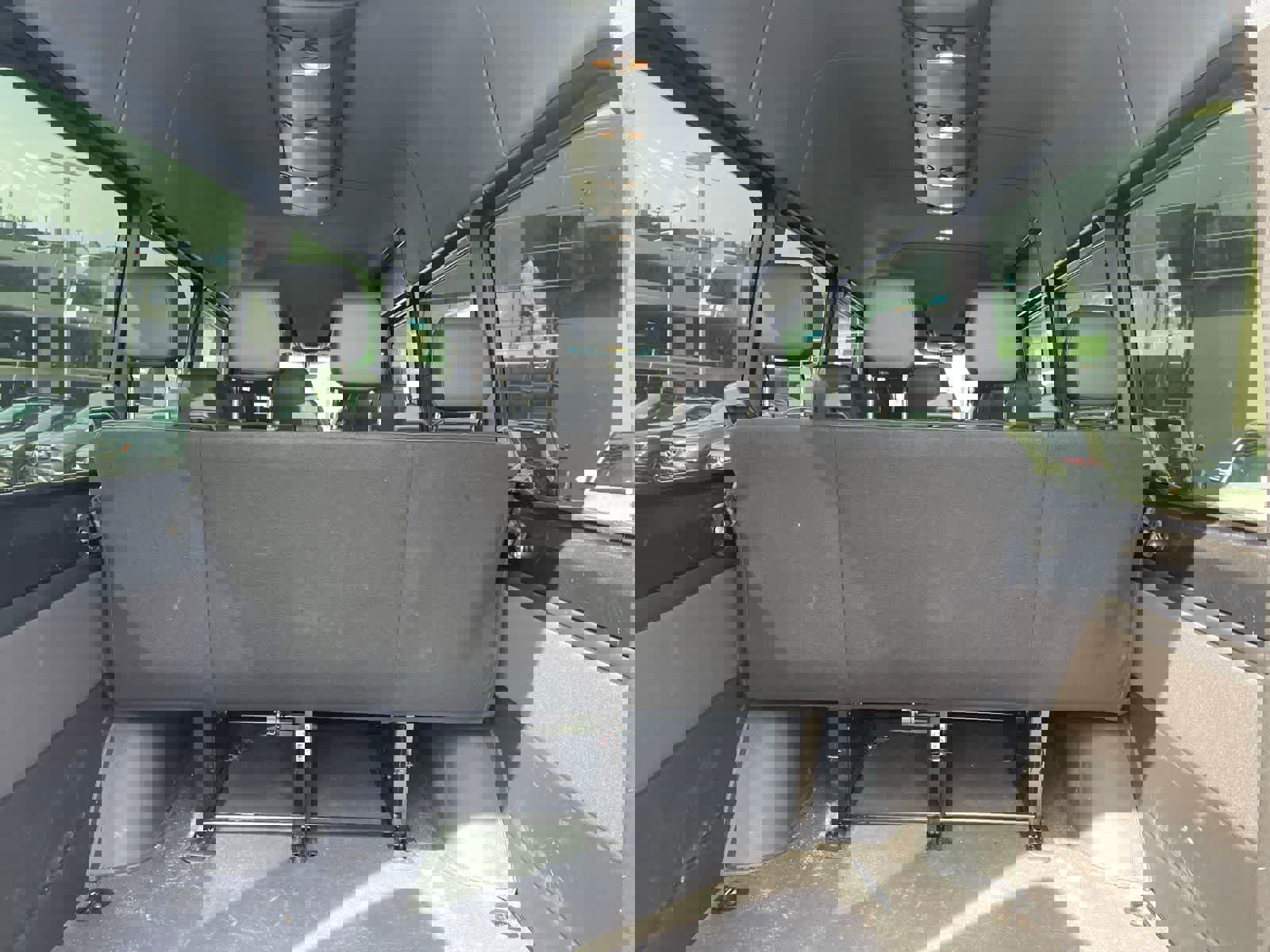 Used 2022 Mercedes-Benz Sprinter 2500 image 5