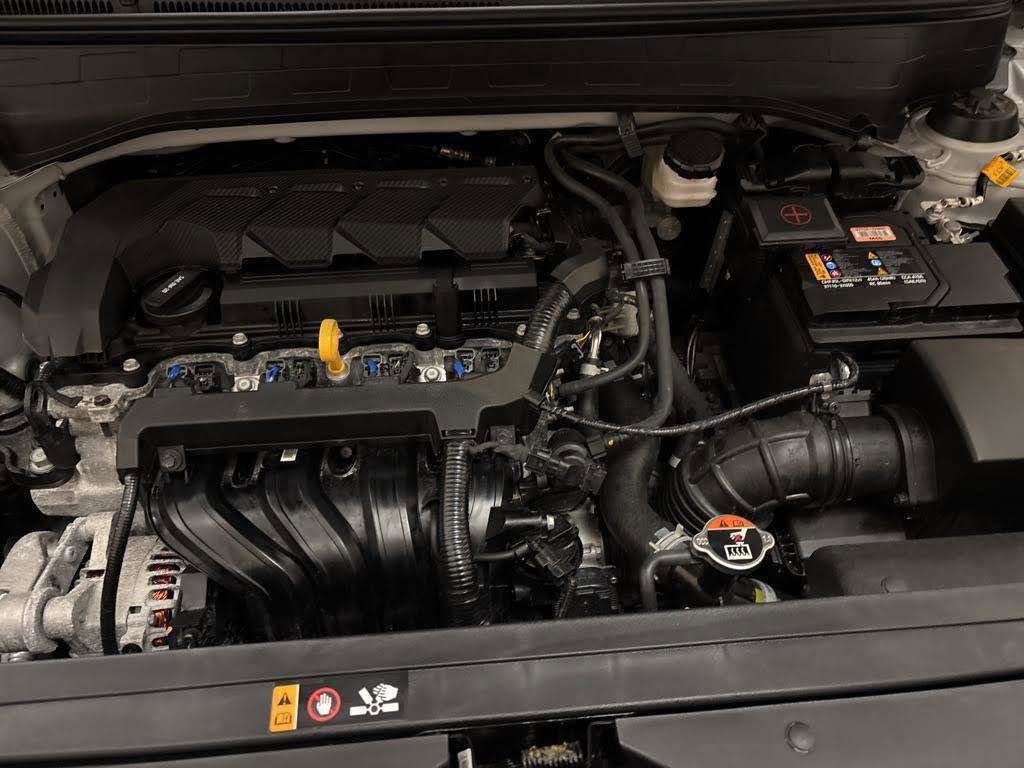 New 2026 Hyundai Venue SE FWD image 16