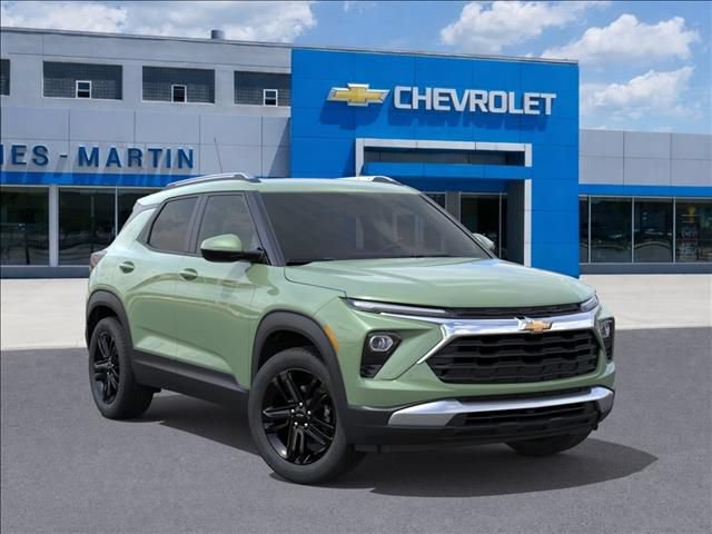 New 2026 Chevrolet TrailBlazer LT w/ Midnight Edition FWD image 7