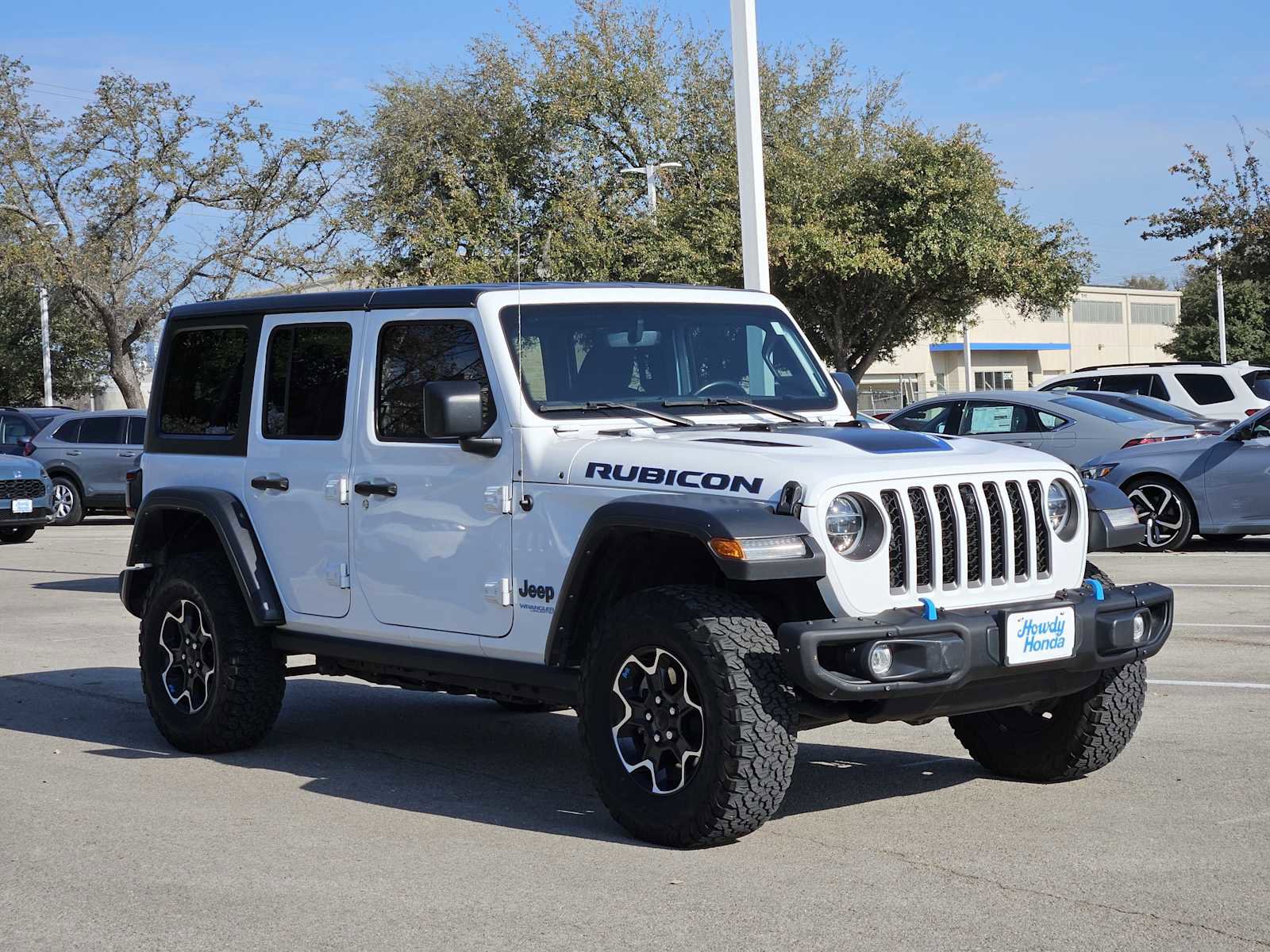 Used 2022 Jeep Wrangler Unlimited Rubicon 4xe w/ Steel Bumper Group image 3