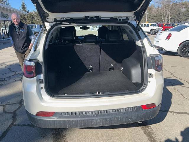 Certified 2018 Jeep Compass Limited w/ Navigation Group image 20