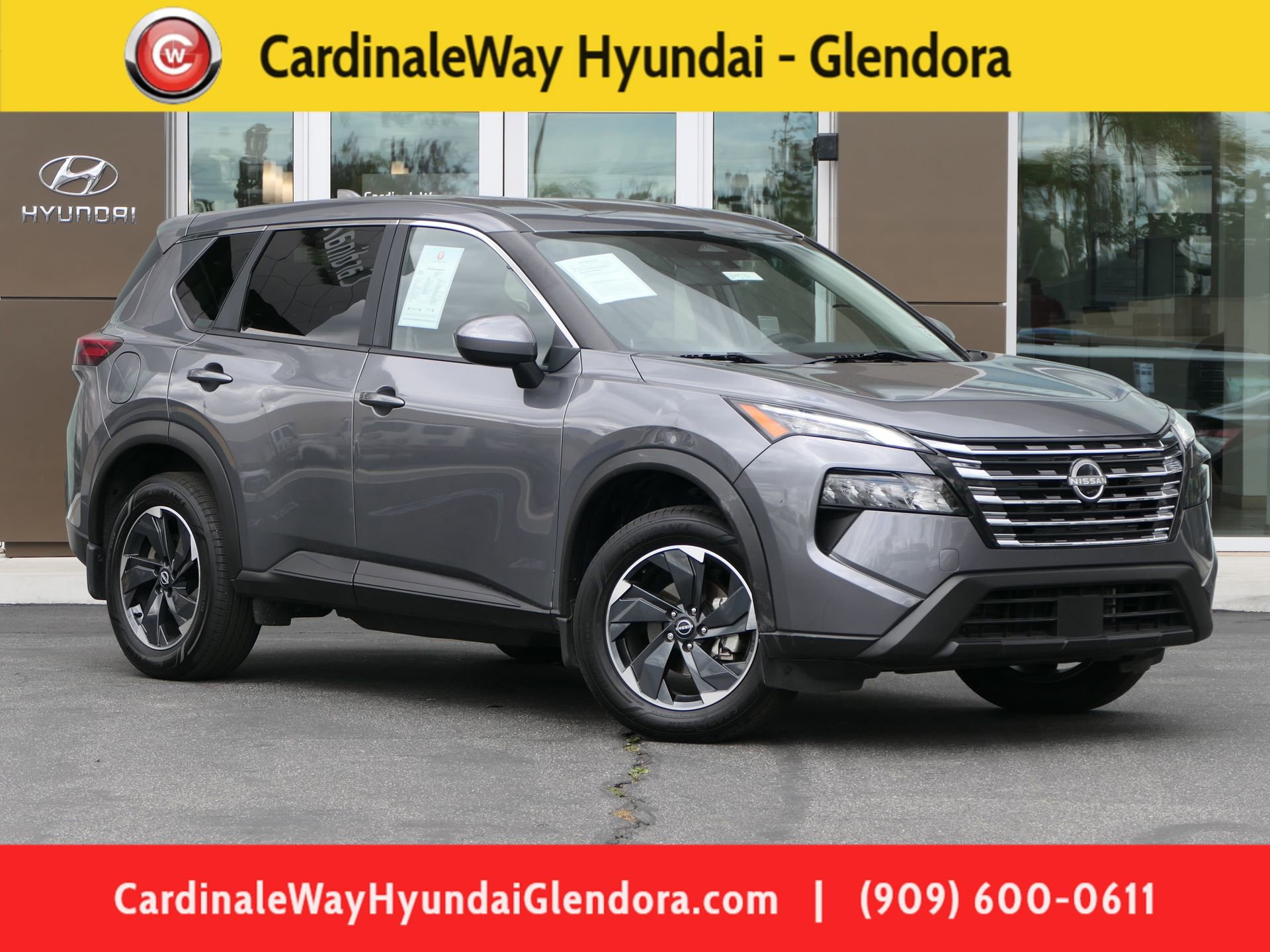 Used 2024 Nissan Rogue SV