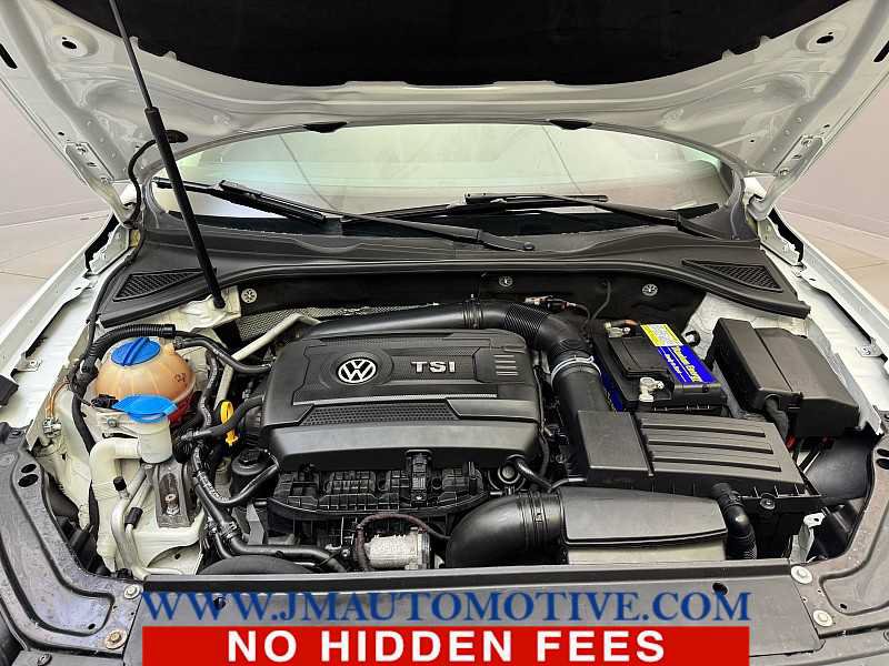 Used 2017 Volkswagen Passat 1.8T SE FWD image 10