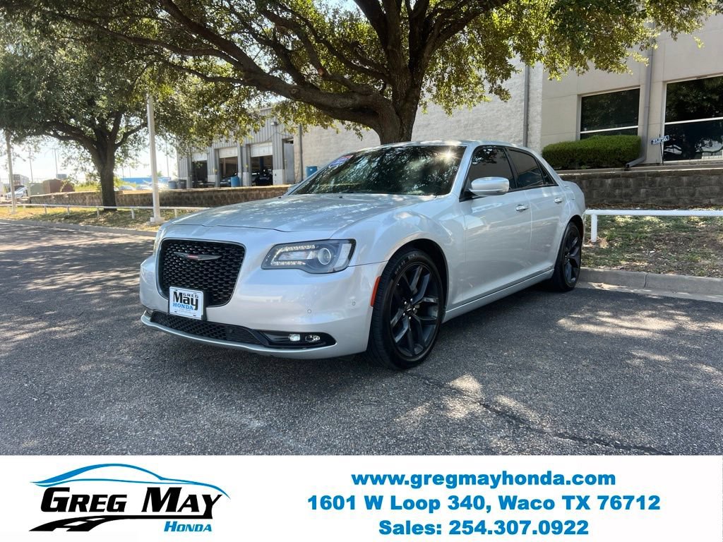 Used 2022 Chrysler 300 S RWD image 3