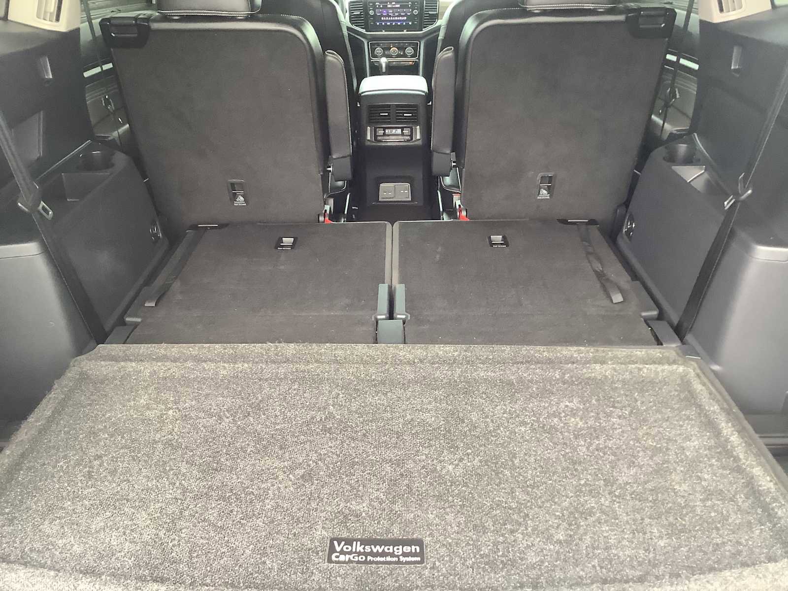 Used 2021 Volkswagen Atlas SEL Premium image 14