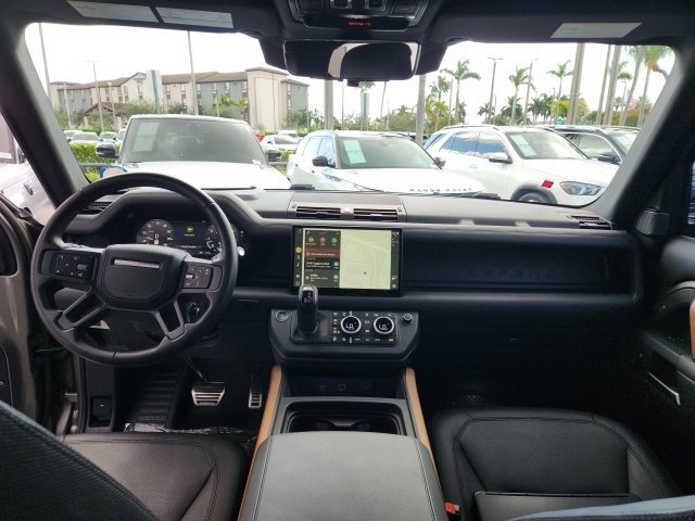 Used 2023 Land Rover Defender 110 X image 26