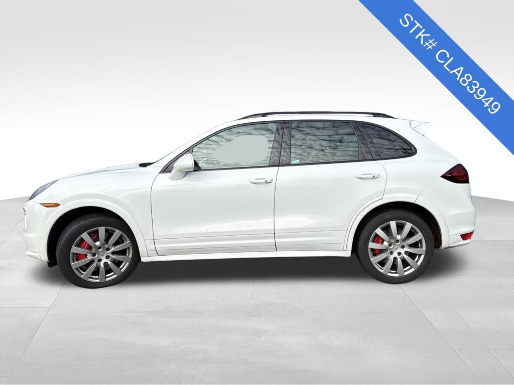 Used 2012 Porsche Cayenne Turbo image 4