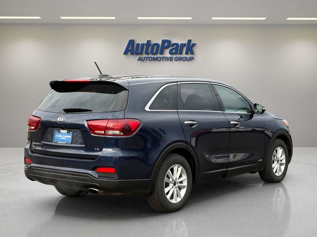 Used 2020 Kia Sorento AWD V6 image 5