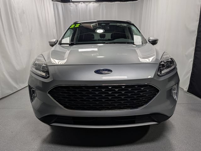 Used 2022 Ford Escape Titanium w/ Class II Trailer Tow Package AWD/4WD image 8