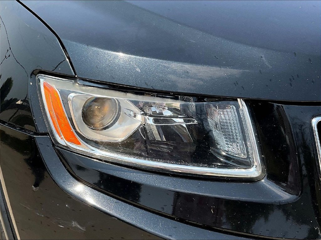 Used 2016 Jeep Grand Cherokee Limited AWD/4WD image 32