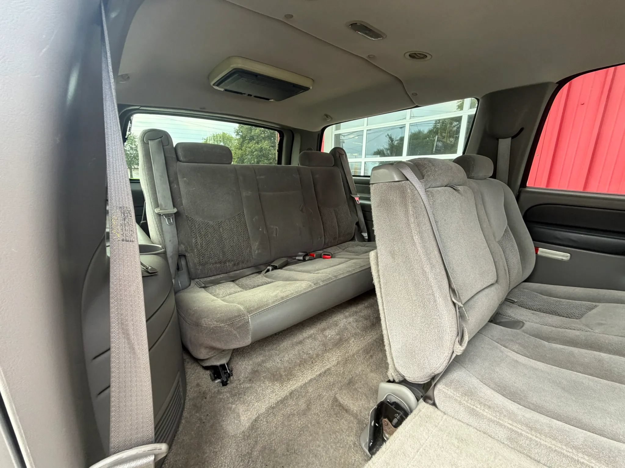 Used 2003 Chevrolet Suburban 2500 LS w/ LS Preferred Equipment Group AWD/4WD image 18