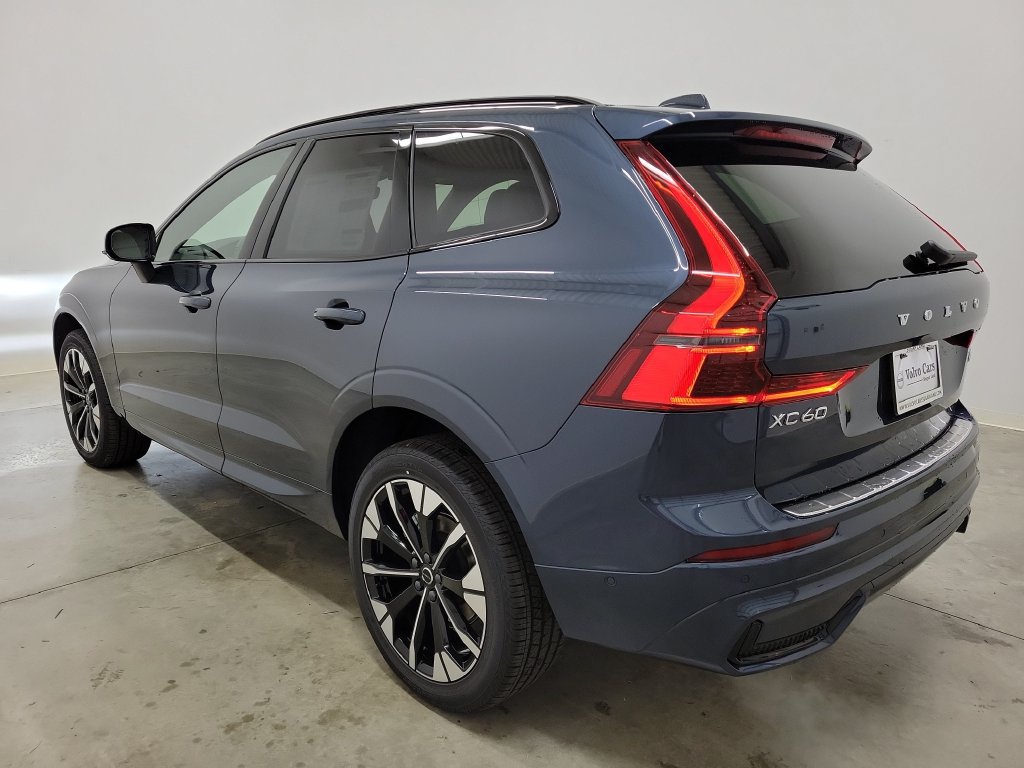 New 2026 Volvo XC60 B5 Plus w/ Protection Package Premier AWD/4WD image 7