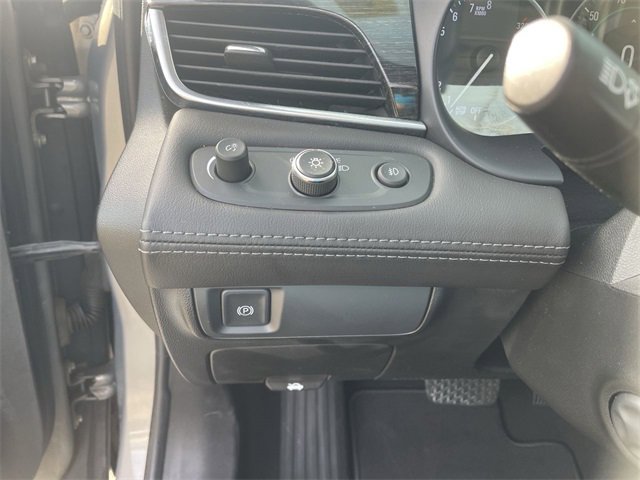 Used 2019 Buick LaCrosse Essence w/ Sights and Sounds Package image 18