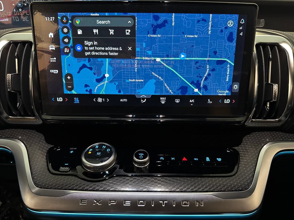 New 2027 Ford Expedition Platinum RWD image 9