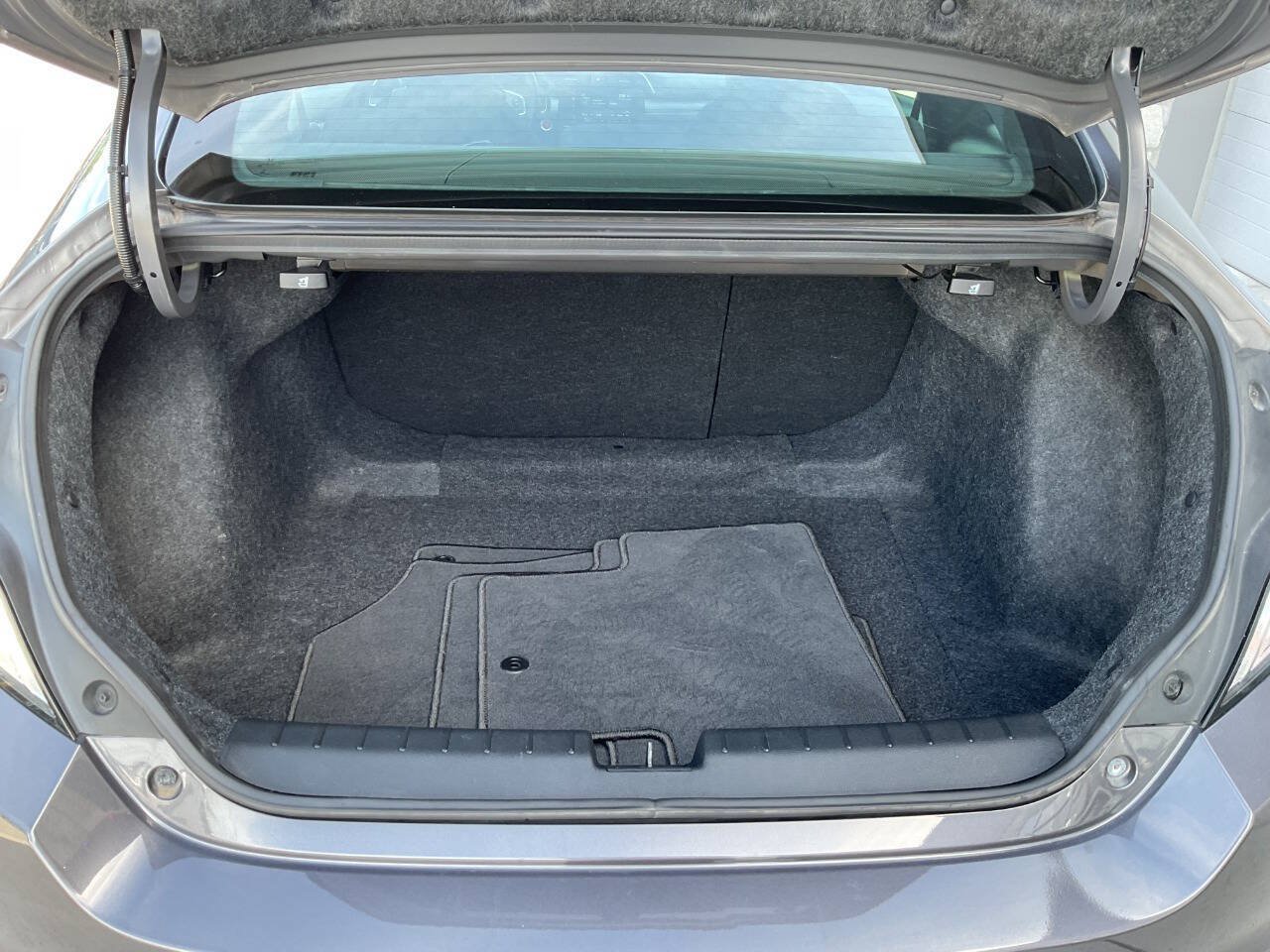 Used 2017 Honda Civic EX-T image 30