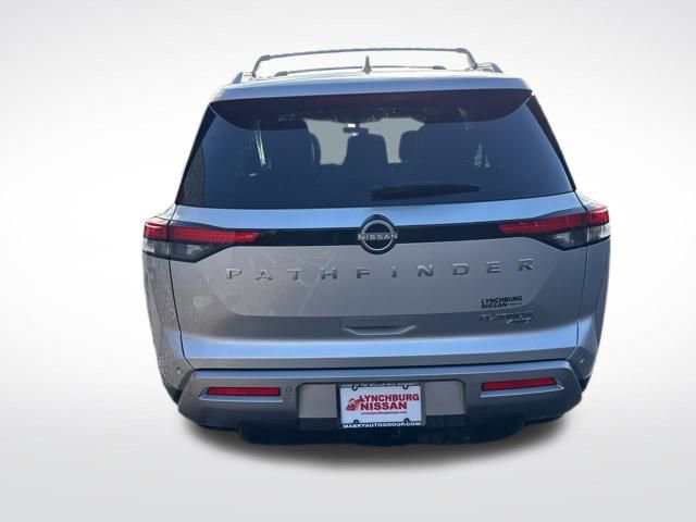 Used 2024 Nissan Pathfinder Platinum w/ Cargo Package image 4