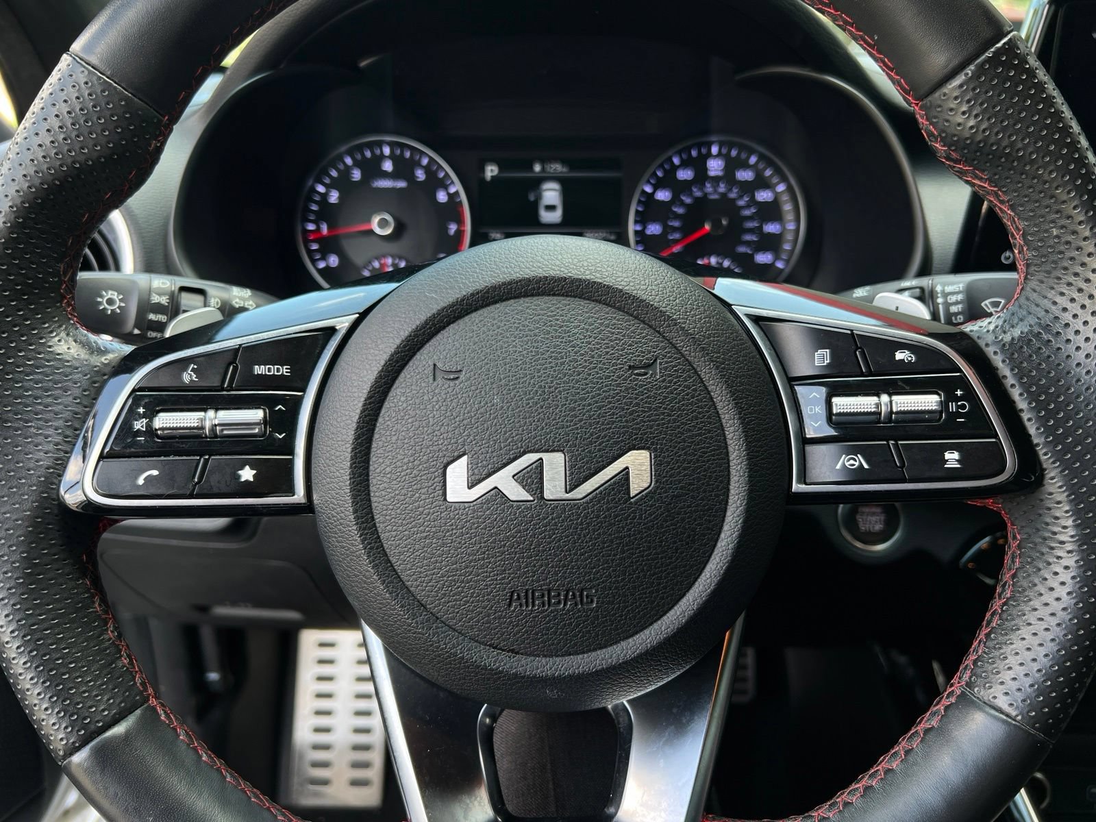 Used 2023 Kia Forte GT FWD image 14