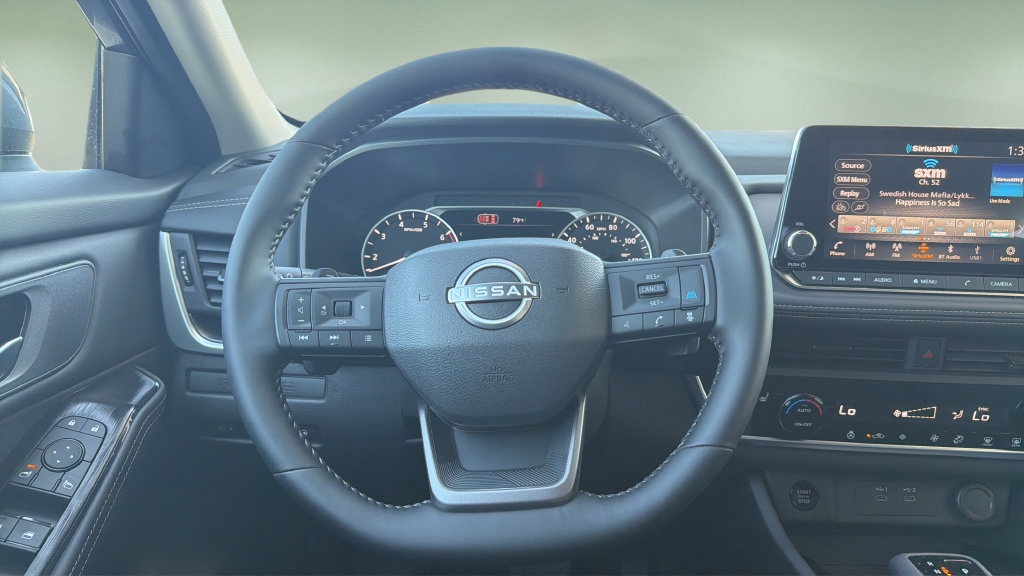 New 2026 Nissan Rogue SV AWD/4WD image 9