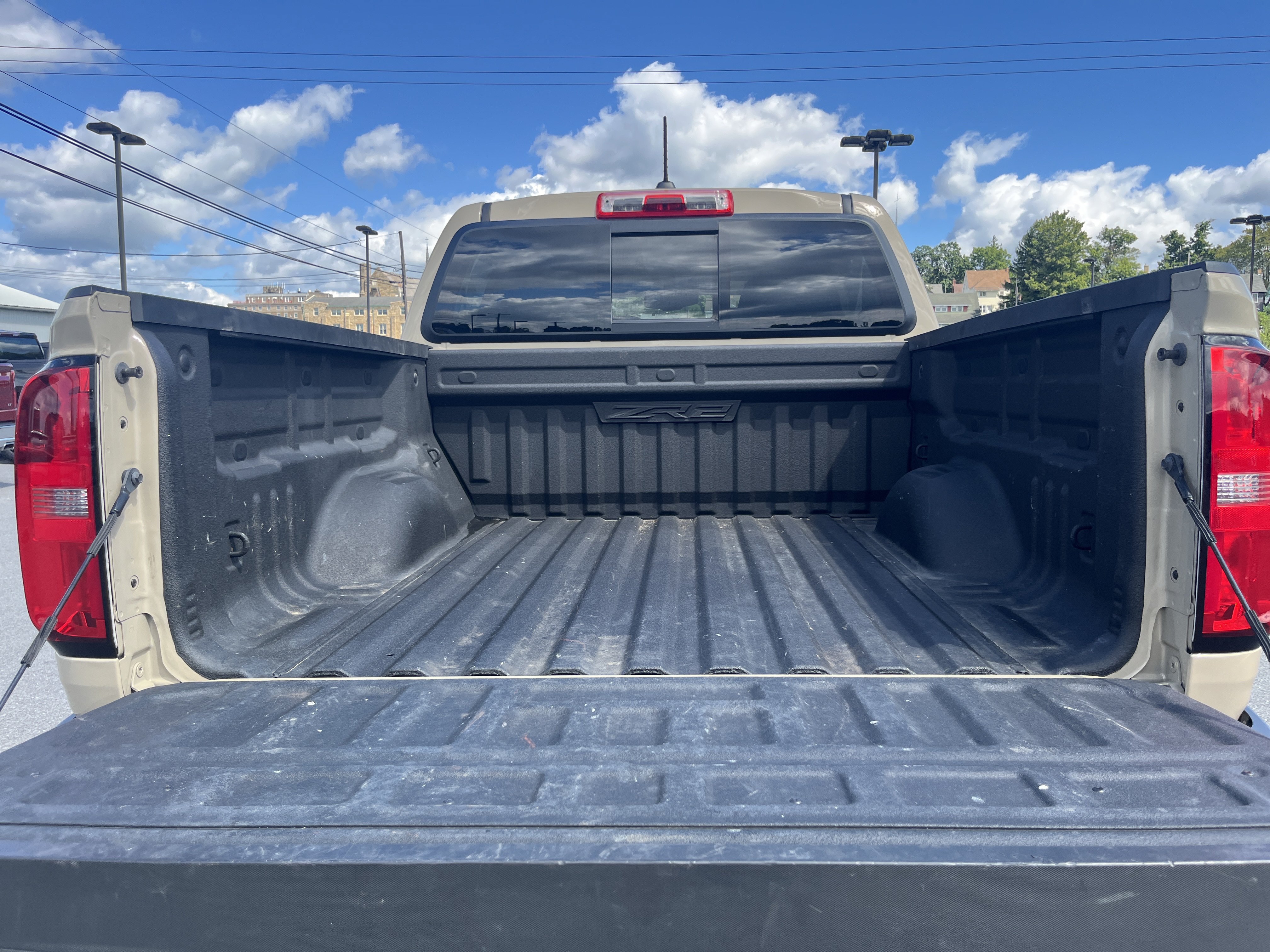 Used 2021 Chevrolet Colorado ZR2 AWD/4WD image 17
