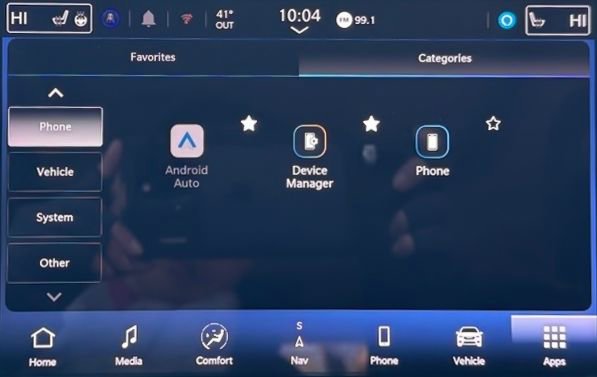 Used 2024 Chrysler Pacifica Limited image 27