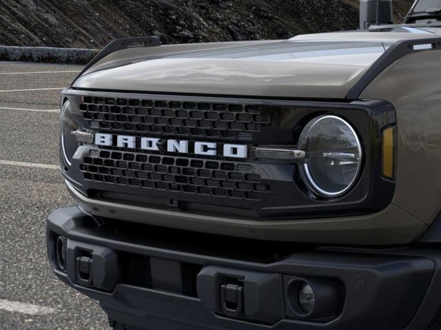New 2025 Ford Bronco Big Bend w/ Black Diamond Package AWD/4WD image 19