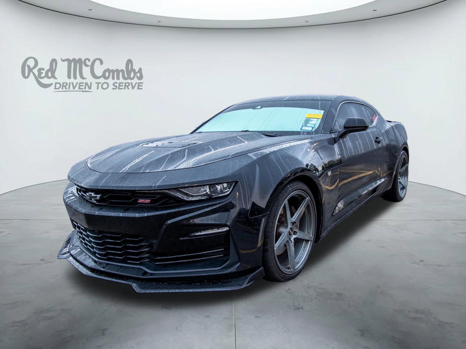 Used 2020 Chevrolet Camaro SS RWD image 1