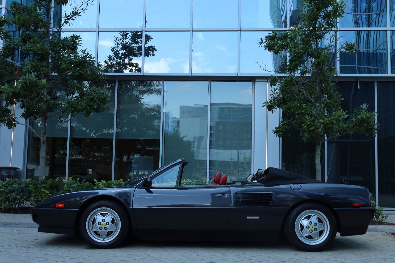 Used 1989 Ferrari Mondial T Cabriolet RWD image 79