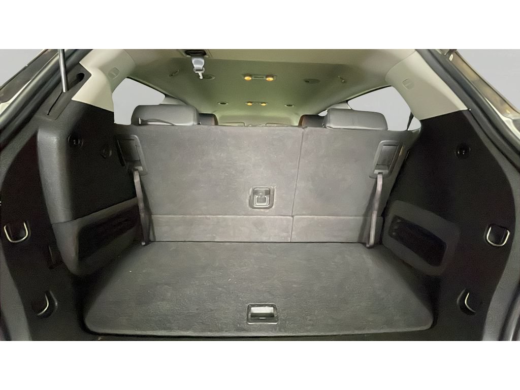 Used 2011 Buick Enclave CXL FWD image 18