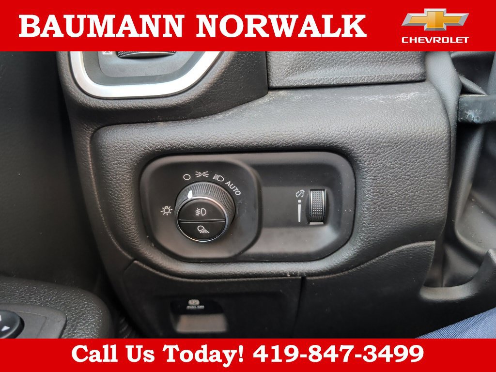 Used 2024 RAM 1500 Big Horn AWD/4WD image 34